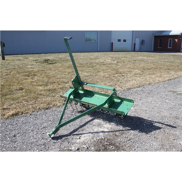 JD dethatcher, 40", pull type, New and Unused