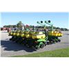 Image 6 : JD 1780 12/23 interplant notill planter, corn and bean plates, HD down preasure, 250 monitor, seed h