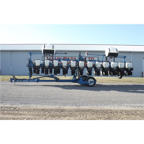 Kinze 3600 12/24 interplant no-till planter, cast closing wheel, no till coulters, KPM II monitor, l