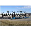 Image 5 : Kinze 3600 12/24 interplant no-till planter, cast closing wheel, no till coulters, KPM II monitor, l