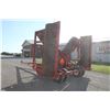 Image 8 : R & R 42', 5 section hydraulic folding drum roller, Heavy Duty axles, Good condition