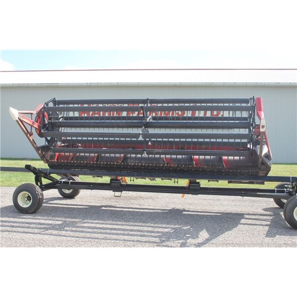 CIH 1020 15' flex head, AWS stainless floor, tracker, 3" knife, New poly bottom, one owner