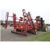 Image 5 : Sunflower 6630 27' verticle till tileage tool, hydraulic level, rear crumbler, low acres