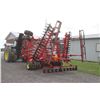 Image 7 : Sunflower 6630 27' verticle till tileage tool, hydraulic level, rear crumbler, low acres