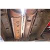 Image 13 : CIH 2208 8 row corn head, knife rolls, hydraulic deck plates, classic hookup, one owner