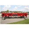 Image 5 : CIH 2208 8 row corn head, knife rolls, hydraulic deck plates, classic hookup, one owner