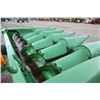 Image 12 : JD 693 6 row cornhead, hydraulic deck plates, level land hook up
