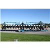 Image 5 : Kinze 3600 16/31 interplant, notill planter, KPM II monitor, finger pickup, corn meters, soybean pla