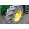Image 14 : JD 8245R 4wd tractor, cab, air, Eco powershift, 520/85R42, 4 remotes, quick hitch, 12 front weights,