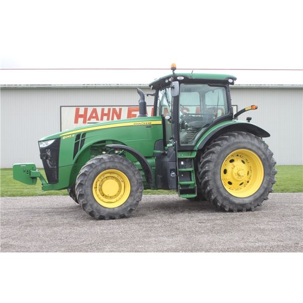 JD 8245R 4wd tractor, cab, air, Eco powershift, 520/85R42, 4 remotes, quick hitch, 12 front weights,
