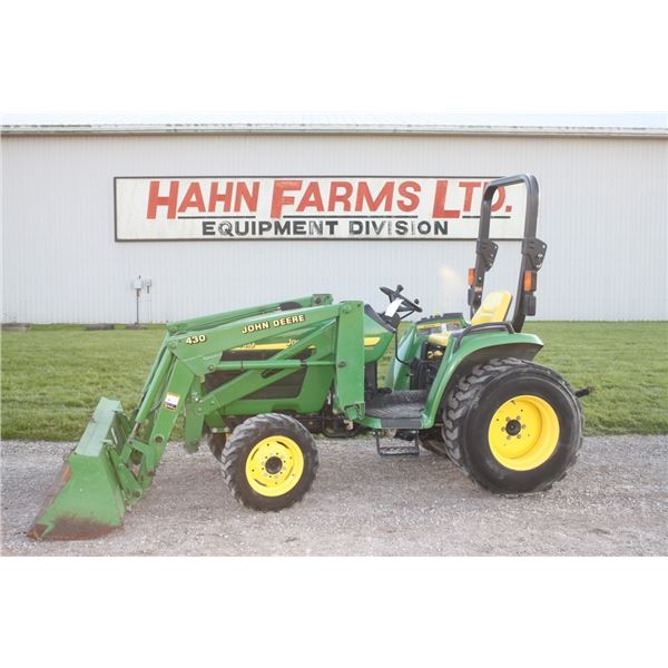 JD 4410 4wd compact tractor, 430 loader