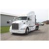 Image 2 : Peterbuilt 386 road tractor, tandem axle, white, Paccar 455hp engine, 13 speed overdrive, pro sleepe