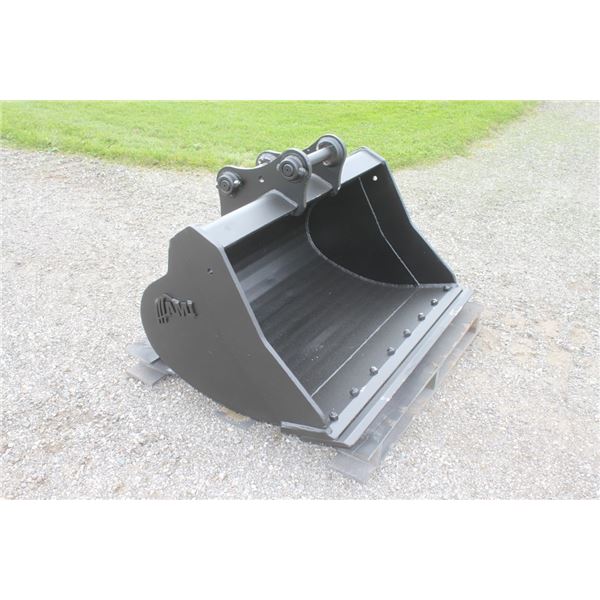 AMI 4' ditching bucket to fit of E85 excavator Sold Separately at LOT#446
