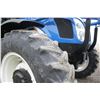 Image 10 : New Holland TL90A 4wd tractor, cab, air, 2 remotes, 12x12 shuttle, 18.4R30, Stoll F8 HD loader, 3766