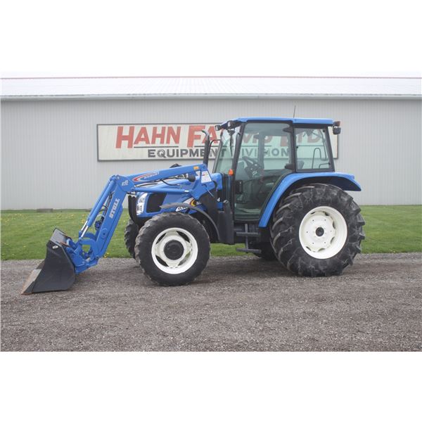 New Holland TL90A 4wd tractor, cab, air, 2 remotes, 12x12 shuttle, 18.4R30, Stoll F8 HD loader, 3766