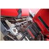 Image 13 : CIH 2206 6 row corn head, CIH classic hookup
