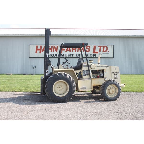 Ingersol Rand RT 706 F 4wd Forklift, rops, side shift, 6000Lbs capacity, 21' reach, Cummins engine, 