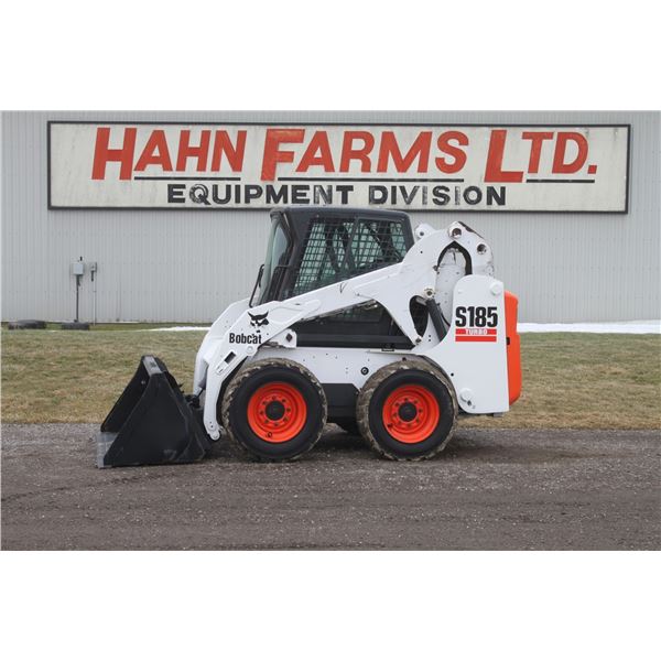 Bobcat S185 skidsteer, cab, ACS controls, aux hyd., new 1016.5 tires
