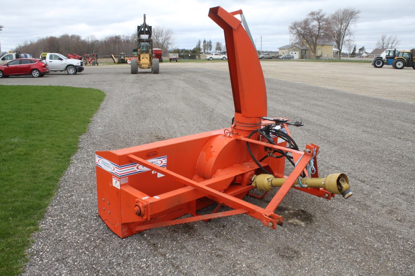 Agro Trend 3096S 8' single auger snowblower, hydraulic turn, 3pth