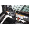 Image 21 : Bobcat T250 Trackskidsteer, cab, air, Gold Package, Power Bob-Tach,  advanced hand controls, keyless