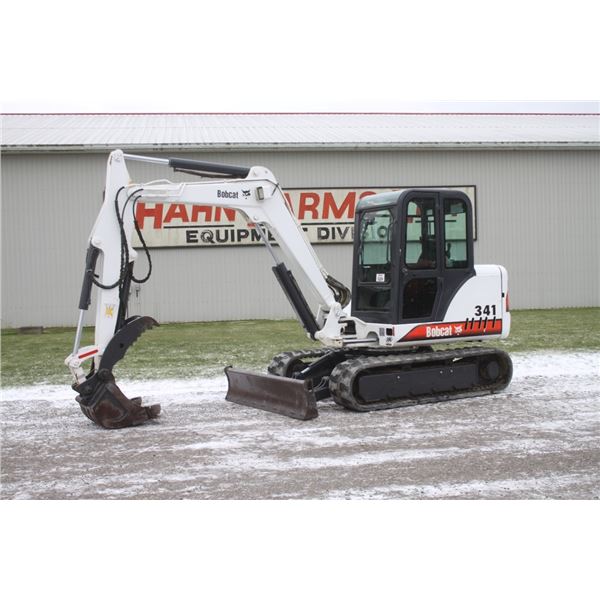 Bobcat 341 excavator, cab, air, hydraulic thumb, dozer blade, local unit