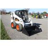 Image 4 : Bobcat S185 skid steer Rops, Power Bob-Tach,  advanced hand controls, hydraulic coupler, low profile