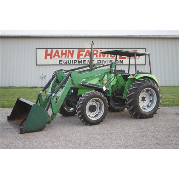Deutz Allis 6260 4wd tractor, 4 post conopy, 1 remote, 16.9x30, QT self leveling loader, 890 hours, 
