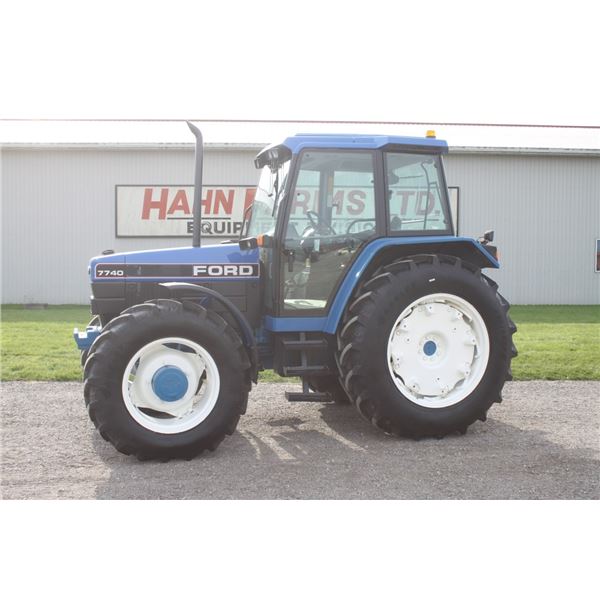 Ford 7740 SLE 4wd tractor, cab, air, powershift, 2 remotes, 18.4x38, 3342 hours, local unit