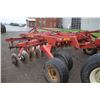 Image 8 : Sunflower 4310-14 7 shank disc ripper, 5 bar spike harrow, automatic reset, local consignment