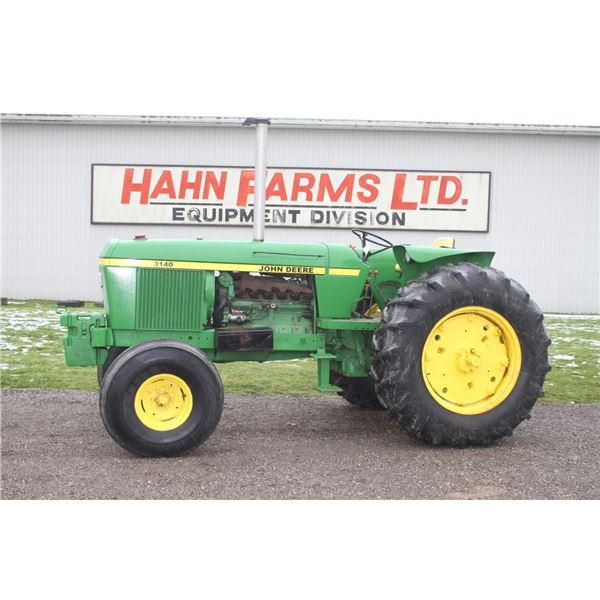 JD 3140 2wd tractor