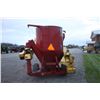 Image 7 : New Holland 352 mixmill, pto, loading and discharge augers, double bagger attachment, good hammers, 