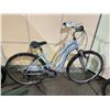 Image 2 : NOVARA MIA BLUE 24 SPEED FRONT SUSPENSION CRUISER BIKE