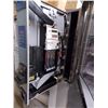 Image 10 : 2X THE BID PRICE - 3-piece vending machine (one key for both side doors) - HEAVY - BRING HELP PICKUP