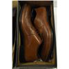 Image 3 : 2 Pairs of Male Dress Shoes