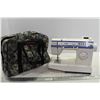 Image 1 : Singer Sewing Machine w/ Bag