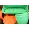 Image 3 : Assorted Tupperware Containers
