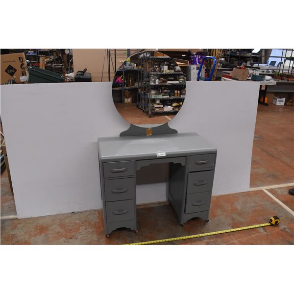 Nightstand w/ Mirror on castors