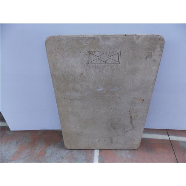 antique table with legs and foldout center -42x30x32Tall