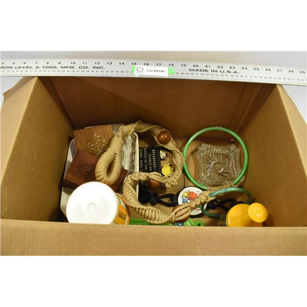 Box of Assorted Decorations