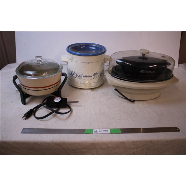 Vintage Warming Cooking pots