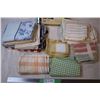 Image 3 : Tea towels,tablecloth,pillow cases