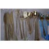 Image 5 : Gold and copper cutlery (warehouse returns/overstock)