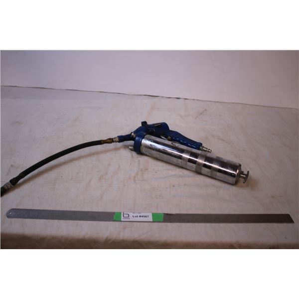 Air powered grease Gun
