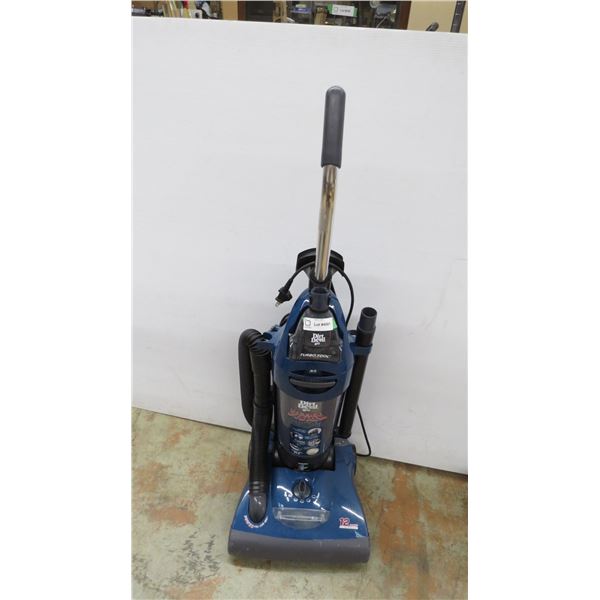 dirt devil vacuum cleaner (working)