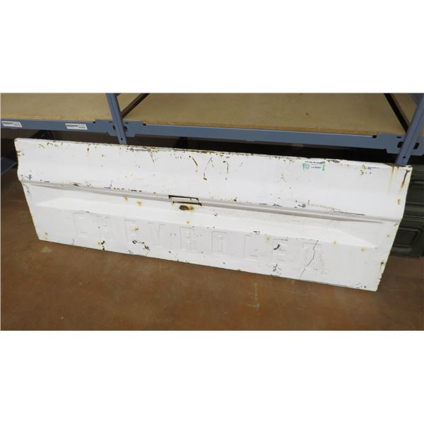 Chevrolet tailgate - 1970's