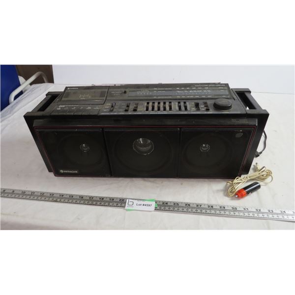 hitachi am/fm SW stereo casette player (turns on)