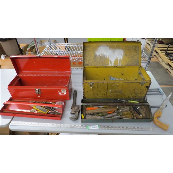 2 metal tool boxes with screwdrivers + misc