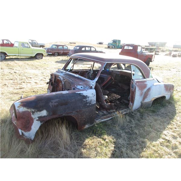 REMOTE PICKUP IN TUGASKE, SK - Pontiac 1952 Custom Deluxe Coupe Car