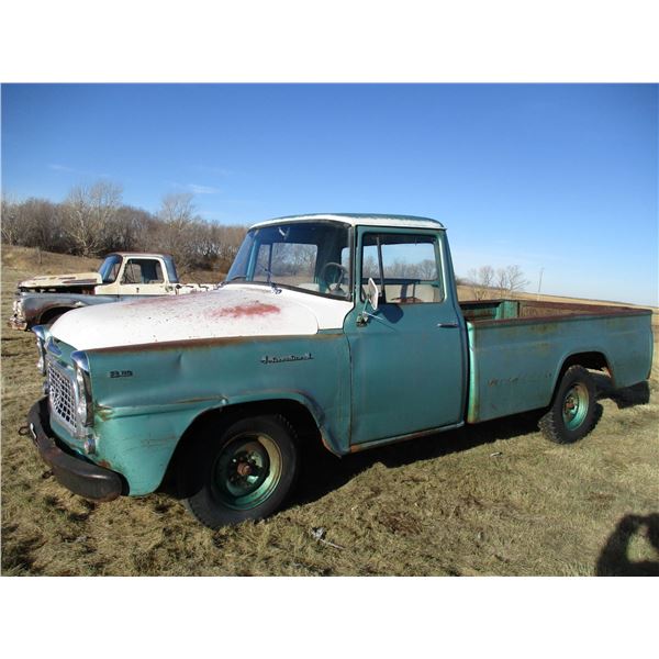 REMOTE PICKUP IN TUGASKE, SK - IHC Model B-110 1961 1/2 Ton Truck with 6 cylinder motor