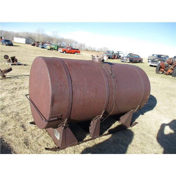 REMOTE PICKUP IN TUGASKE, SK - Co-op 1956 iron water tank on skidded frame